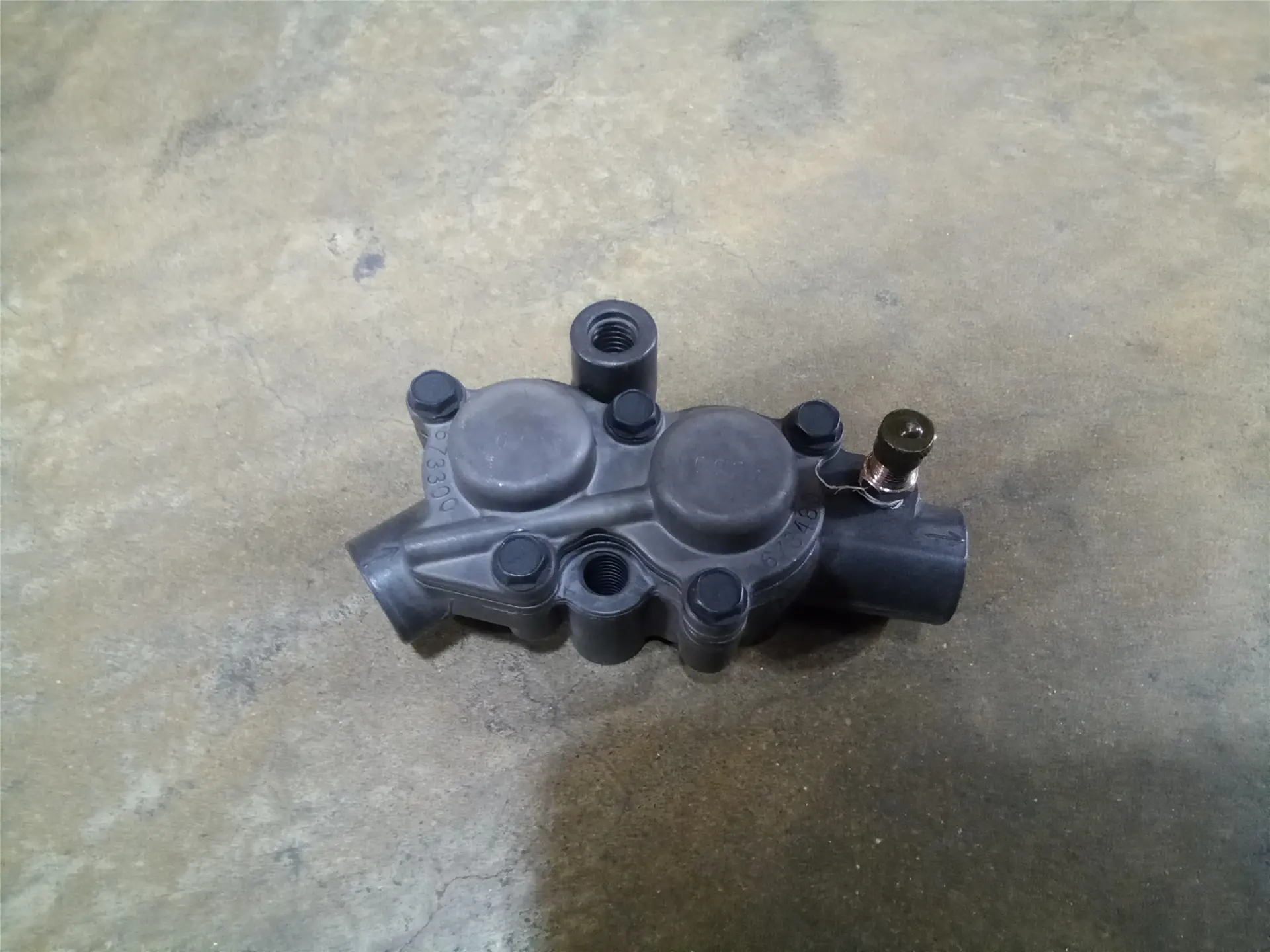 NEW WHEEL VALVE AS image 1