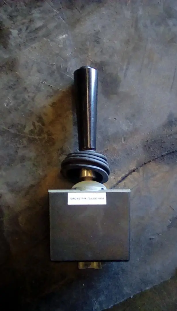 HAND CONTROL image 1