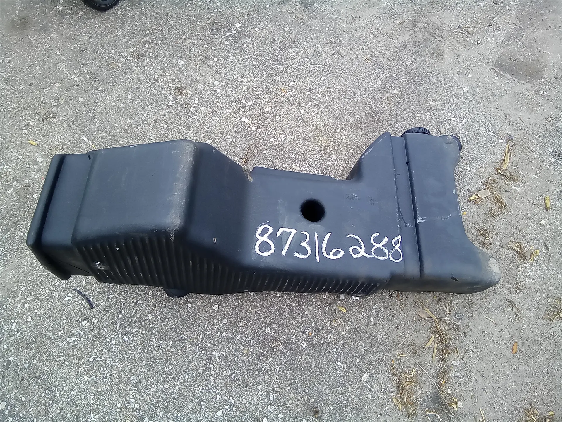 USED FUEL TANK image 1