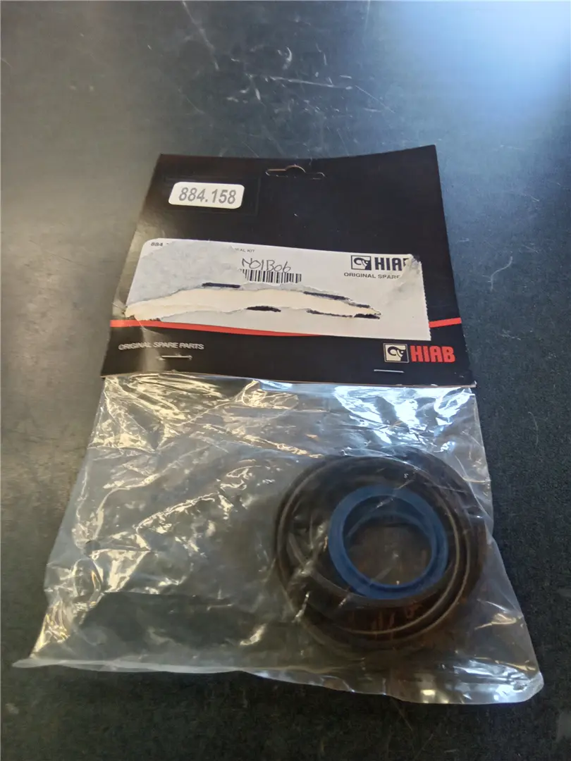 NEW SEAL KIT image 1