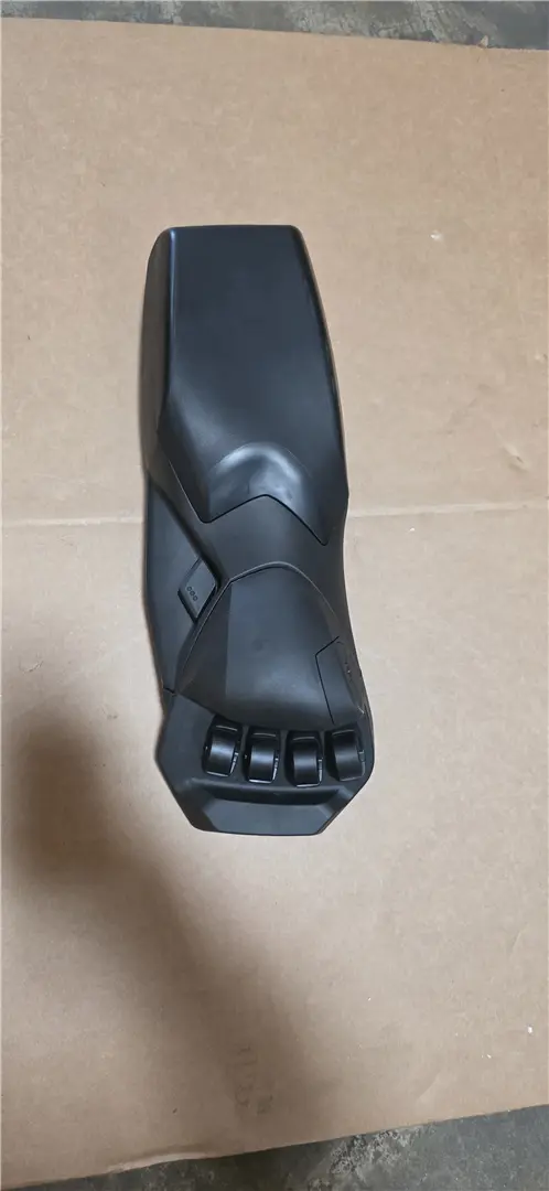 NEW ARMREST image 1