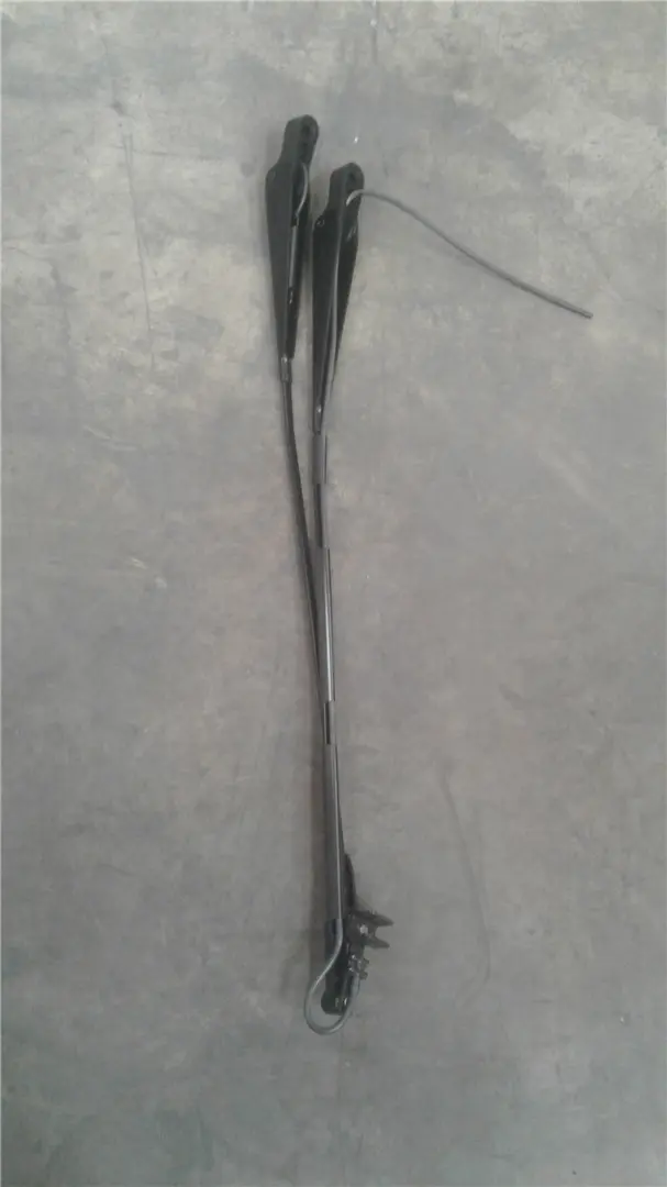 NEW WIPER ARM image 1