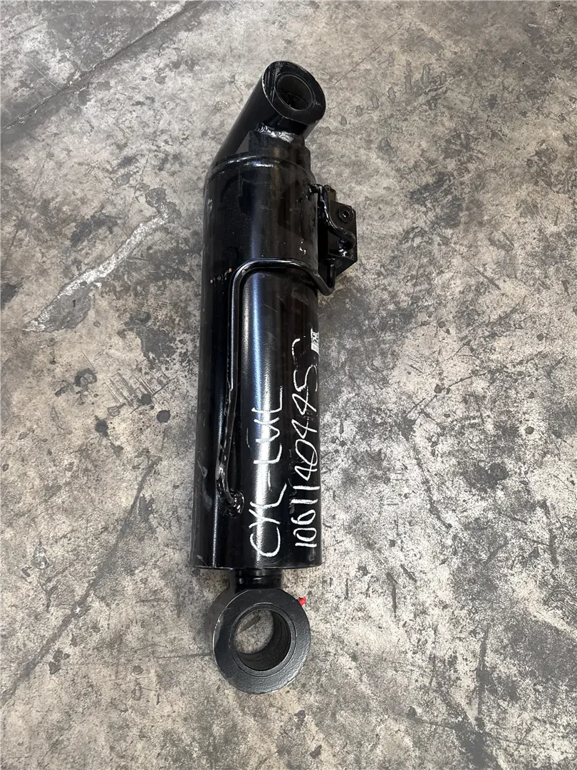 NEW TILT CYLINDER image 1