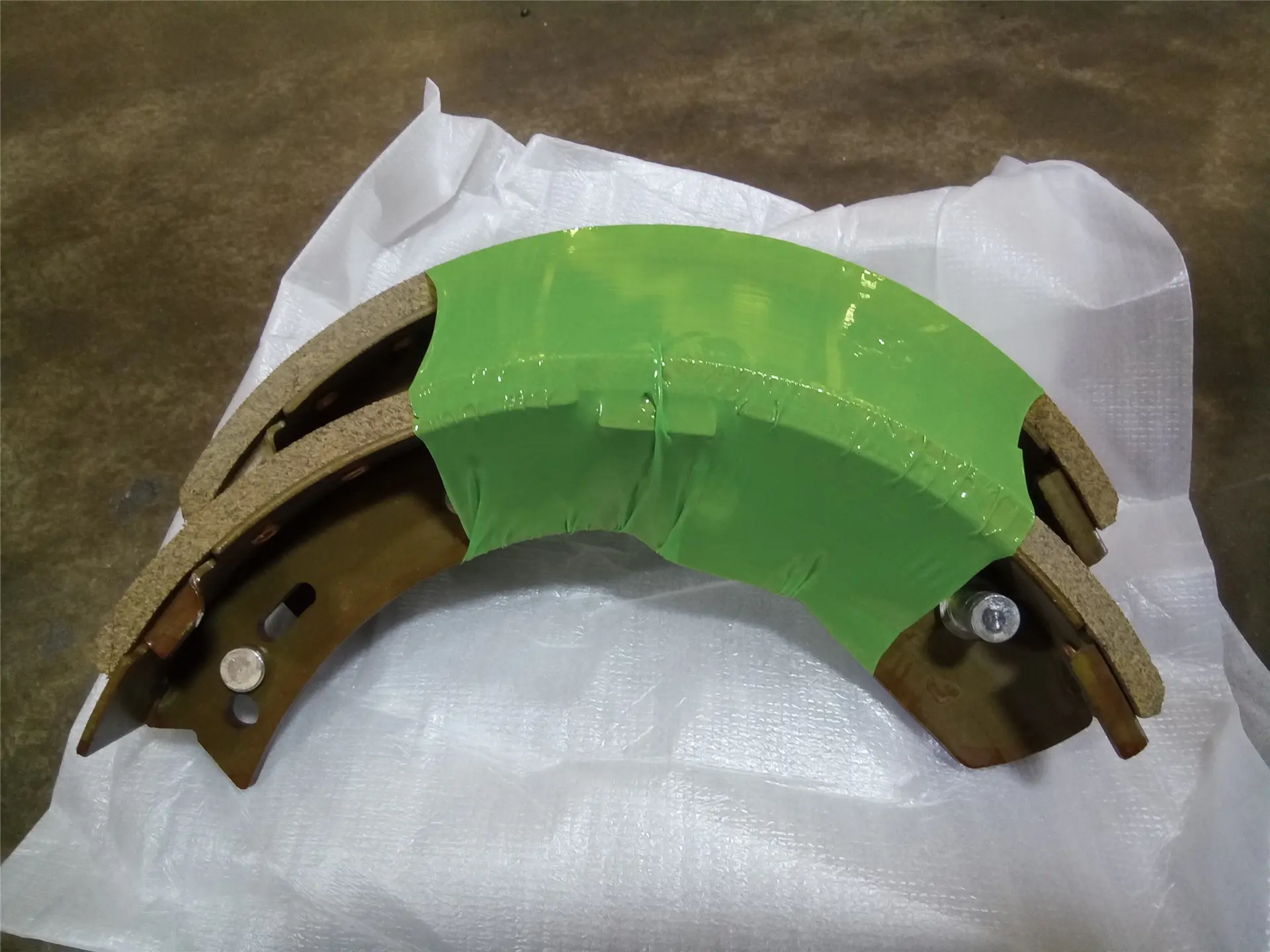 NEW BRAKE SHOE image 1