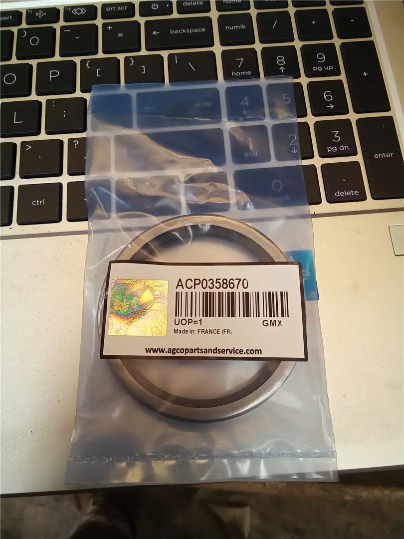NEW SEAL image 1