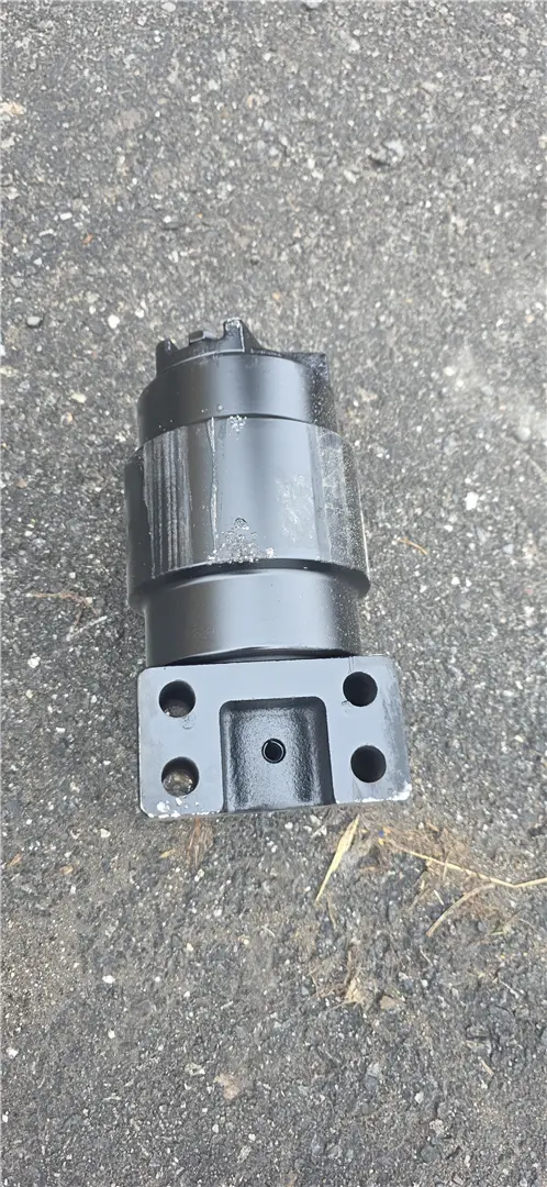 NEW ROLLER image 1