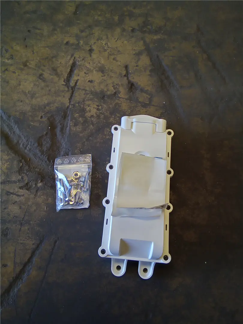 NEW AT-100 WHITE image 1