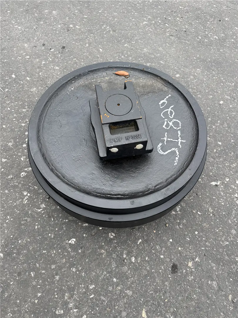 NEW IDLER ASSY image 1