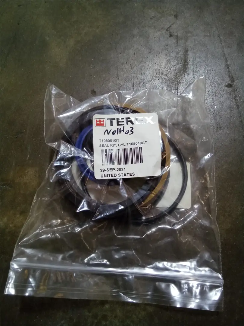 NEW SEAL KIT image 1