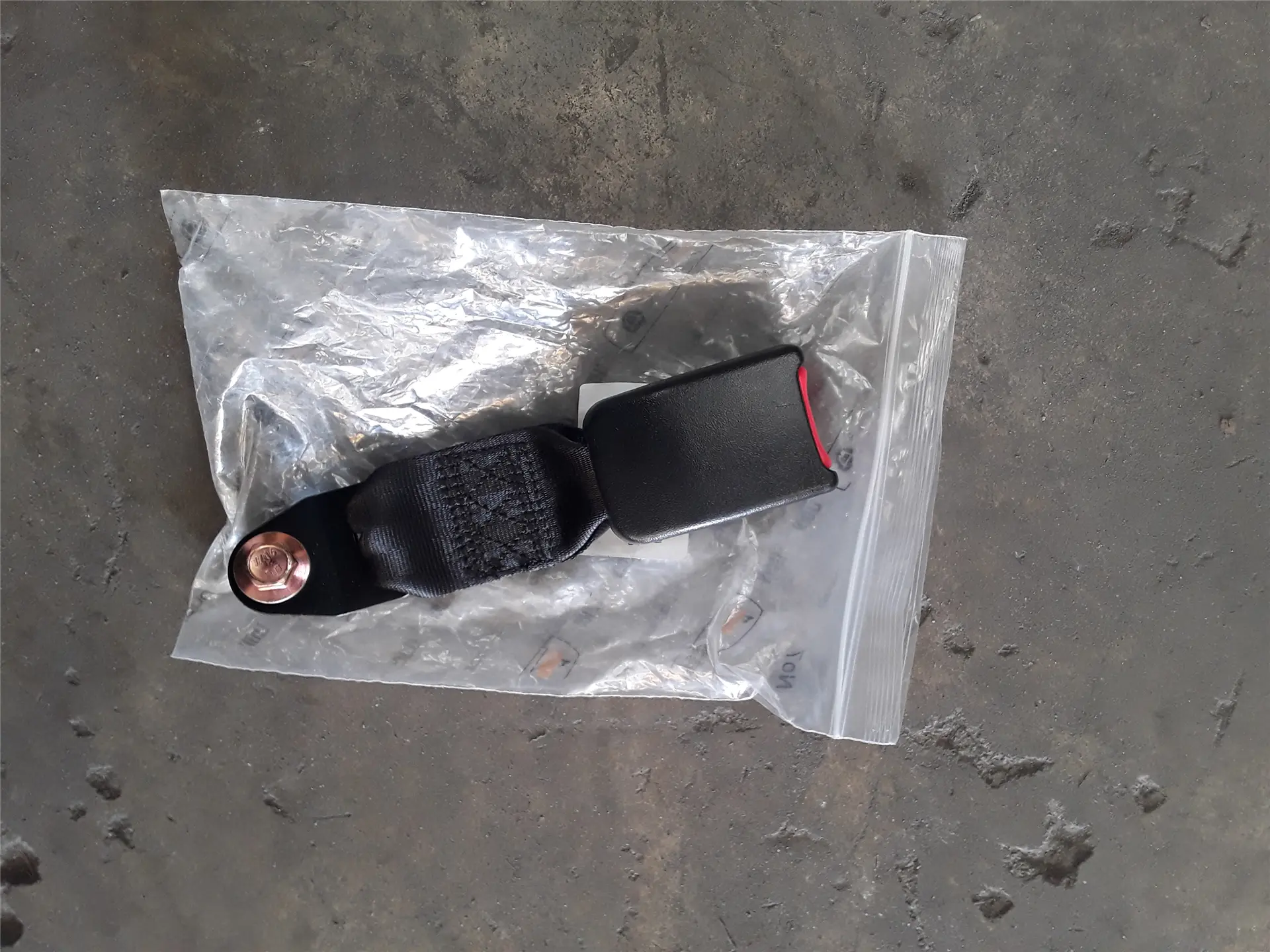 NEW BUCKLE(SEAT) image 1