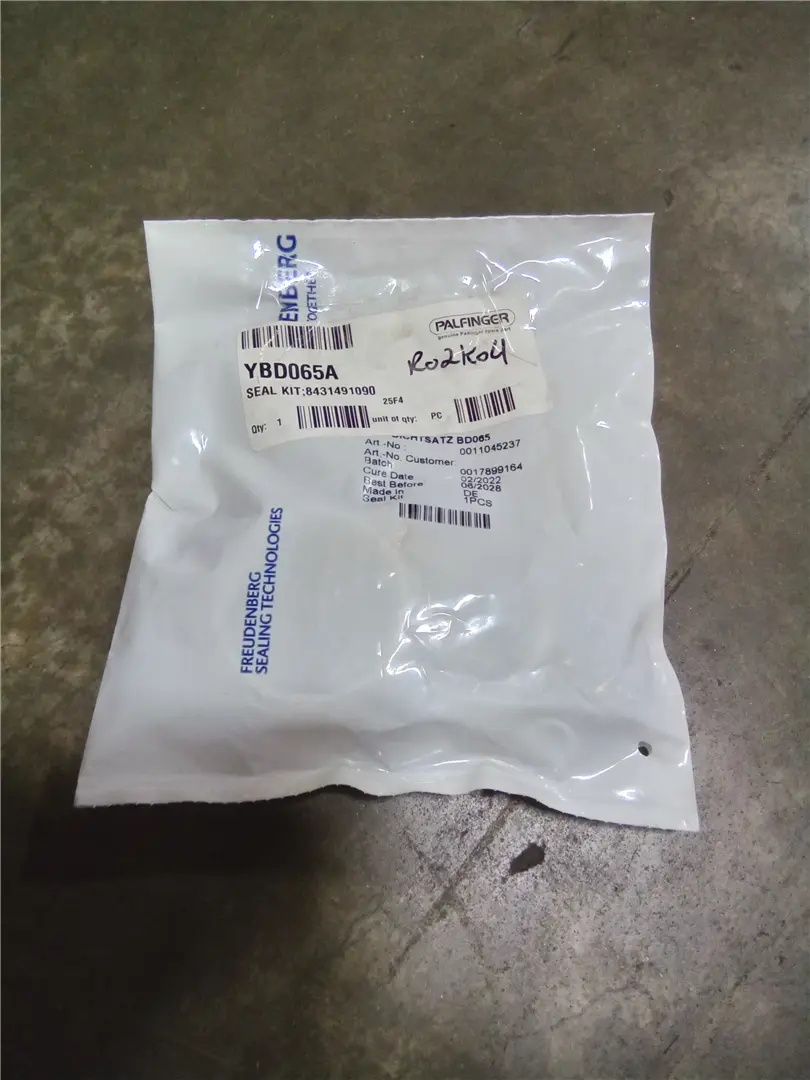 NEW SEAL KIT image 1