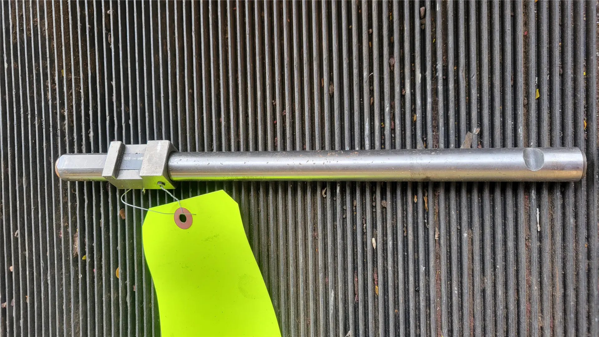 CORE ROD image 1
