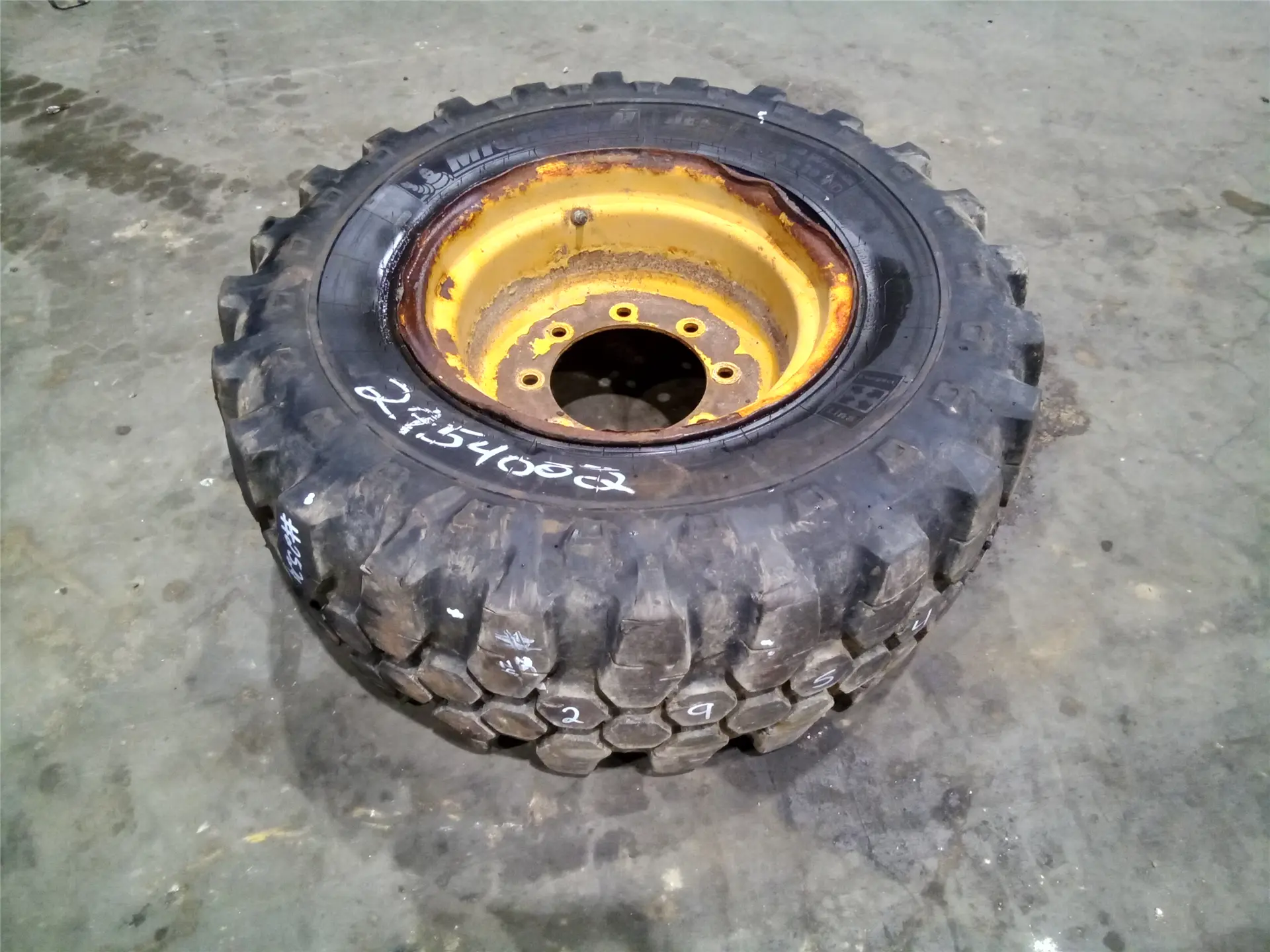CORE TIRE RIM image 1