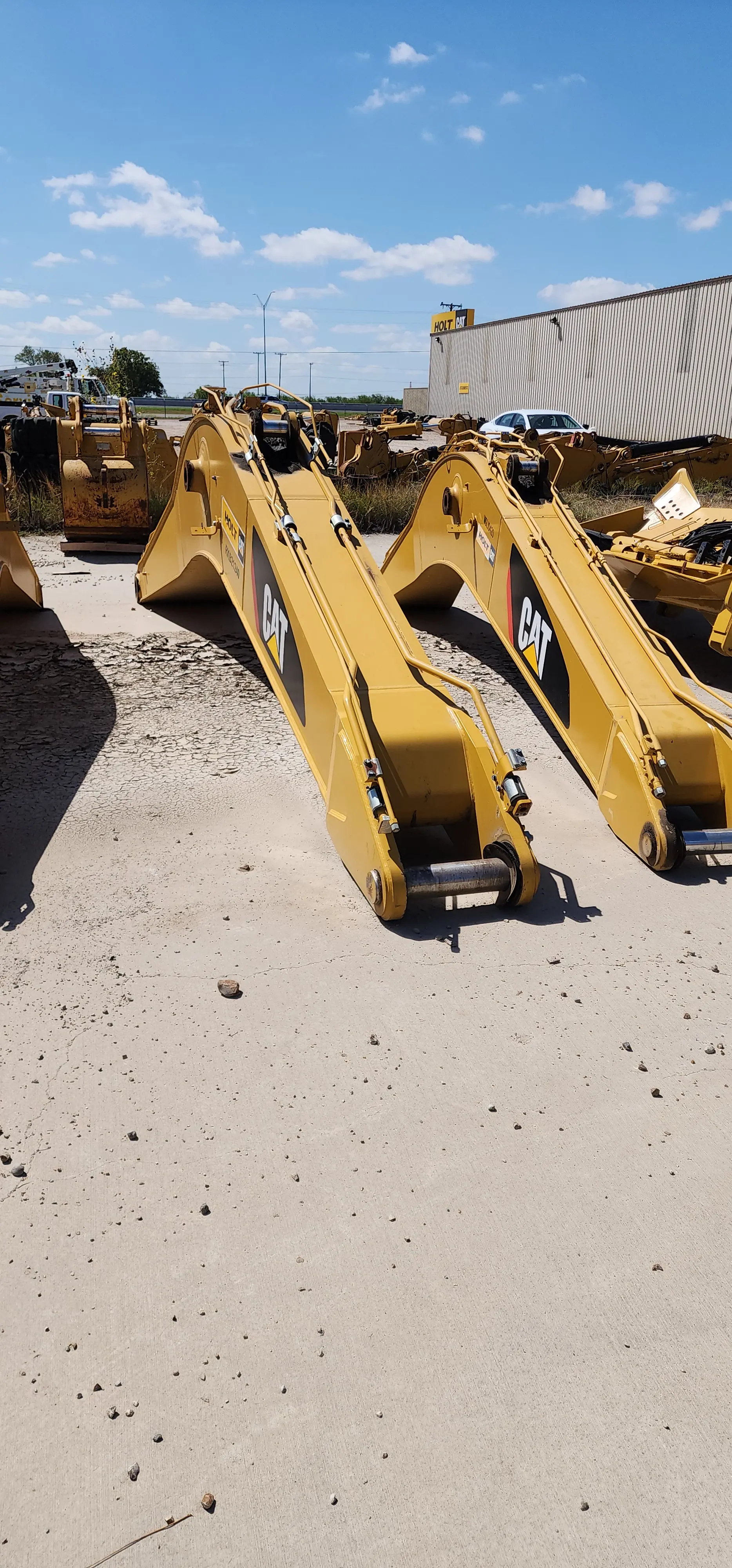 BOOM REMOVED FROM RKB21240/21.3 FT PART# 4180599 OR 4838165               MQ image 1