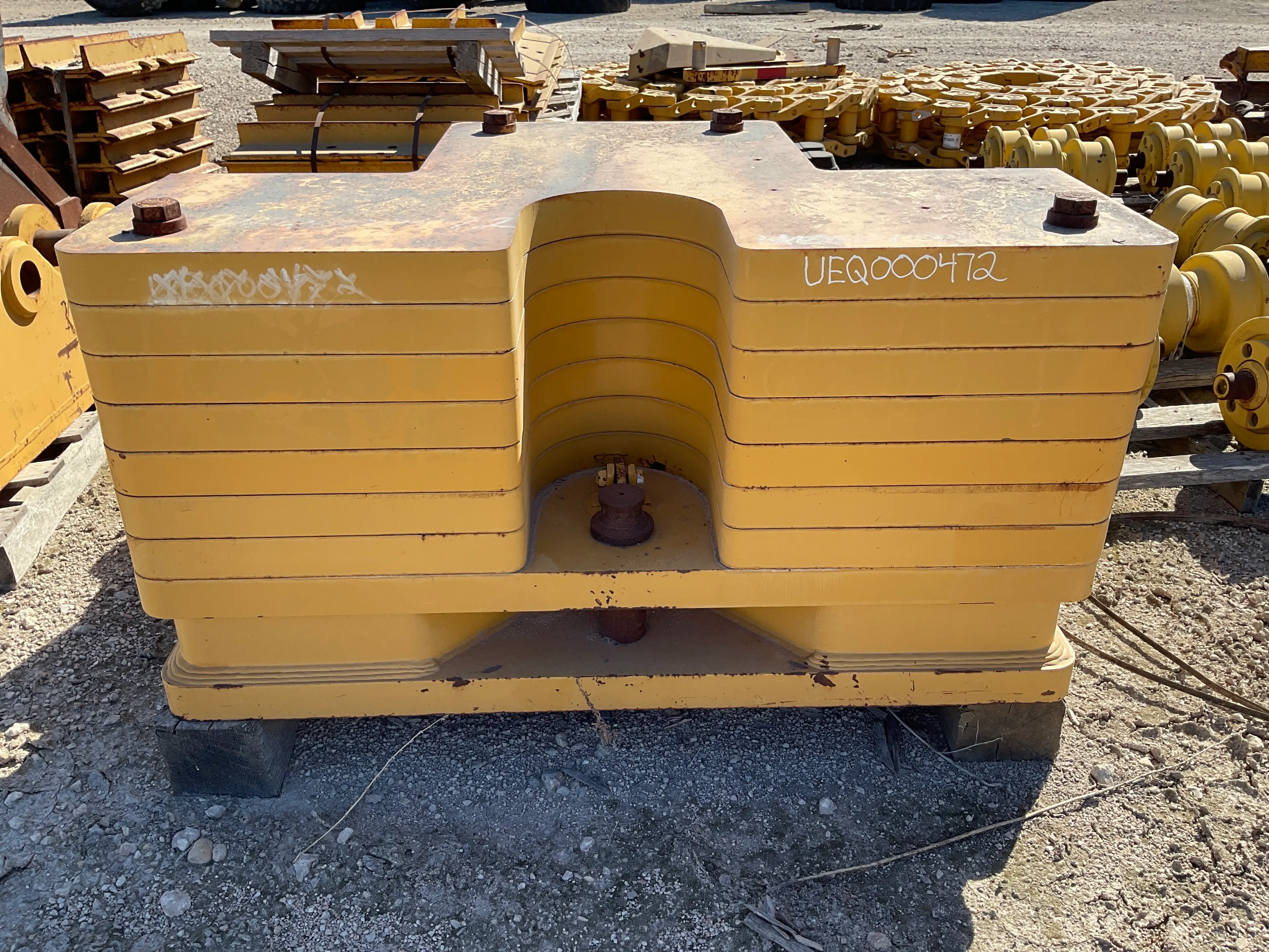 USED D9T COUNTERWT REMOVED FROM REX00361          MQ image 1