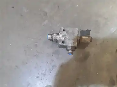 USED MANIFOLD GP-C indicator image 1