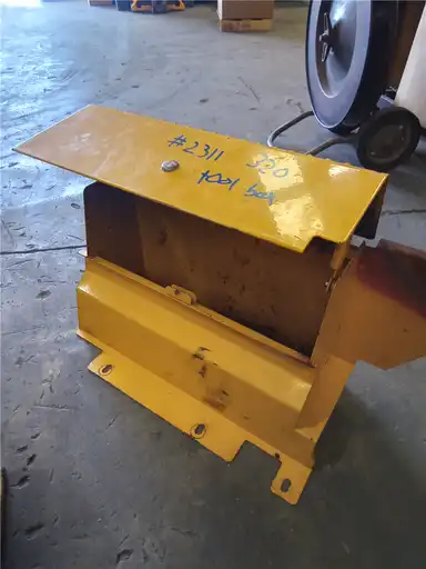 USED STORAGE BOX indicator image 4