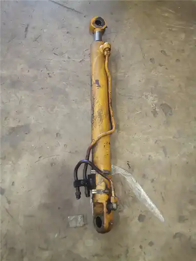 USED LIFT CYLINDER indicator image 3