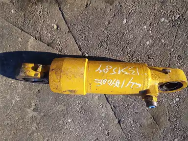 USED SUSPENSION CY indicator image 1